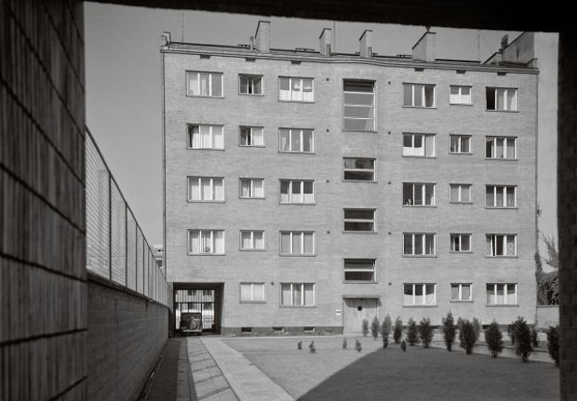 Asfaltowa, 1938