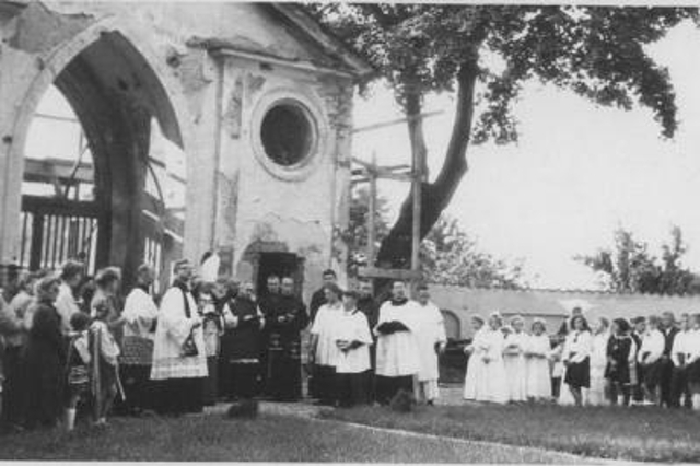 Pl. Bernardyński, 193?