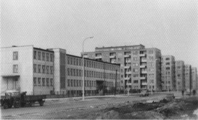 Al. Niepodległości, 197?