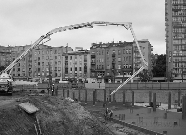 Puławska, 2011