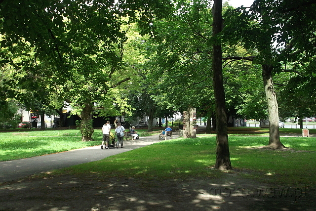 Skwer Broniewskiego-Orszy, 2017