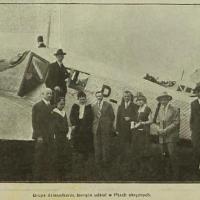 Dziennikarze na lotnisku, 1925