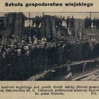 Kamień węgielny, 1925