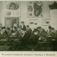 W pracowni biologicznej, 1926