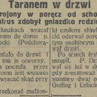 Taranem w drzwi, 1927