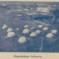 Napełnianie balonów, 1938