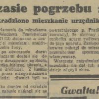 W czasie pogrzebu żony, 1938