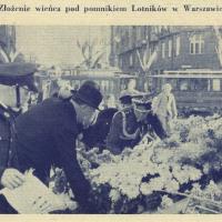 Złożenie wieńca, 1938