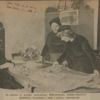 W poradni krawieckiej W poradni krawieckiej, 1955