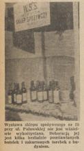 Butelki i budyń, 1955