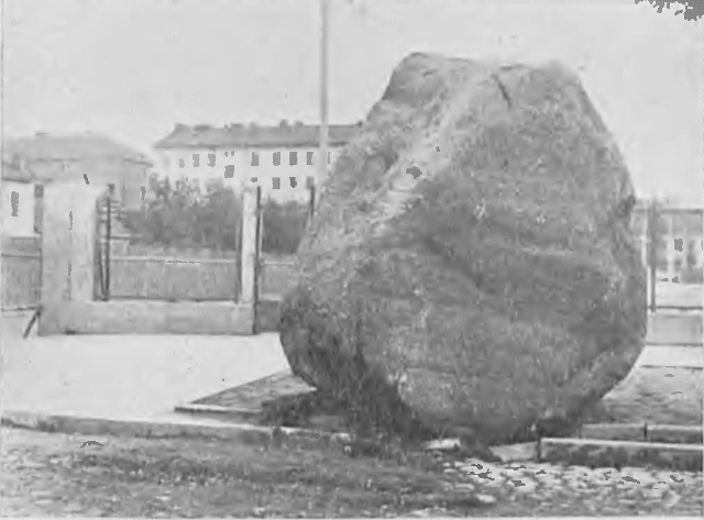 Kamien  Podchorążych, 1938