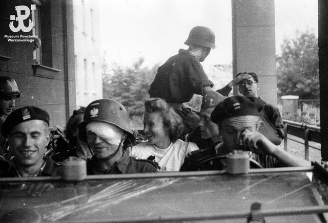 Wesele na Goszczyńskiego, 1944