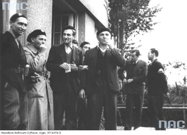 Malczewskiego 17, 1944