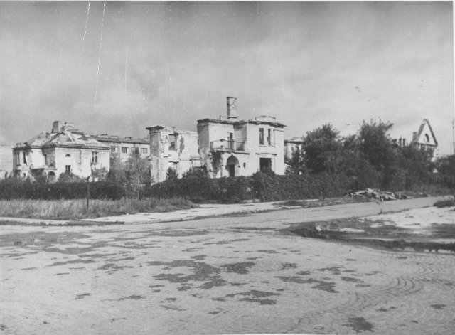 Al. Niepodległości, 1945