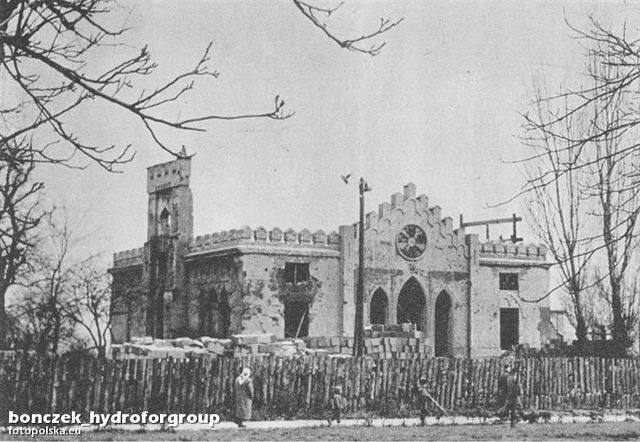 Pałac Szustra, 1946
