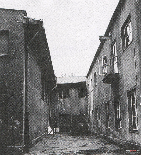 Wiśniowa 50, 1996 Wiśniowa 50, 1996