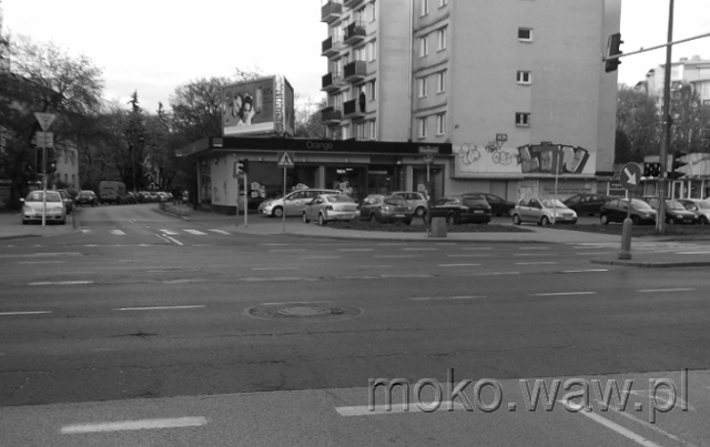 Al. Niepodległości, róg Ksawerów, 2016