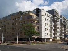 Chełmska 9, róg Bobrowieckiej